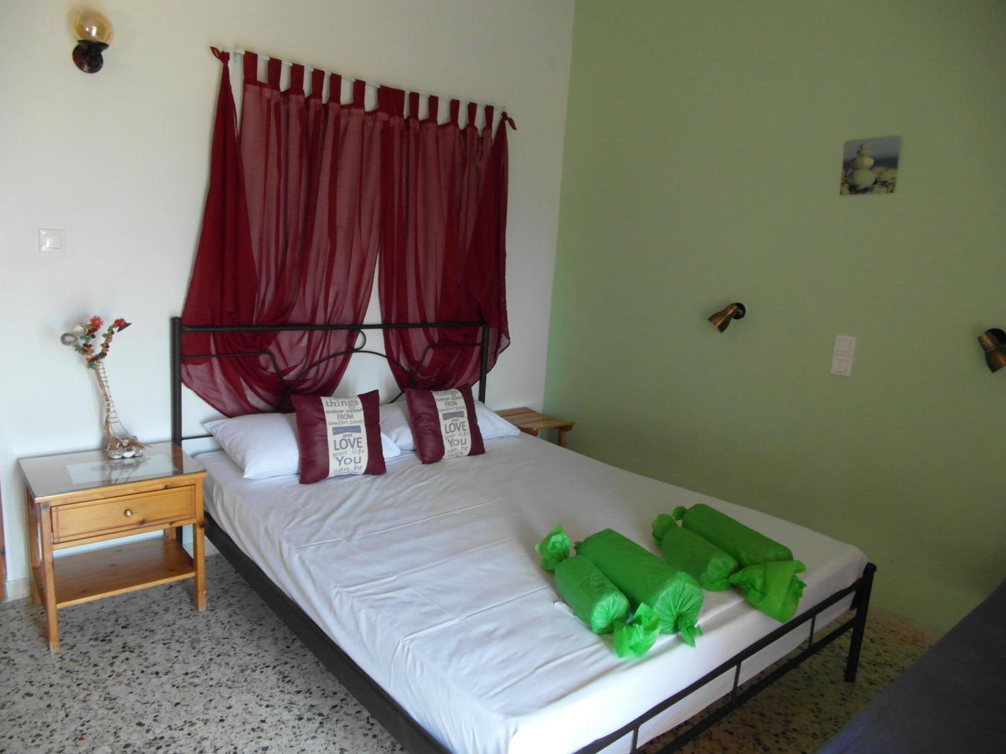 Eri Studios Agia Marina  Zimmer foto